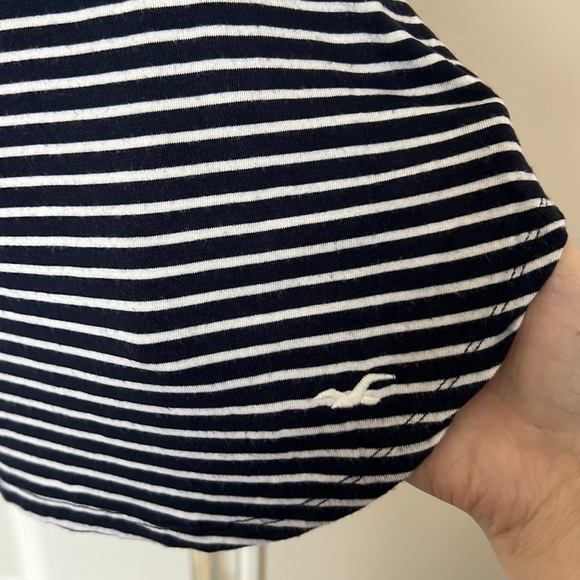 HOLLISTER TANK TOP - Picture 2 of 3